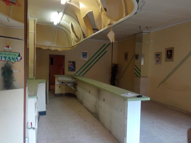 SE ALQUILA LOCAL EN SANTA ROSA- PZA JAIME EL CONQUISTADOR-Era una cafeteria photo 0