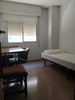 Piso PARA ESTUDIANTES en el Camí - ALCOY photo 0