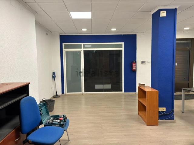 VENTA o ALQUILER LOCAL EN ENSANCHE-Calle Entenza photo 0