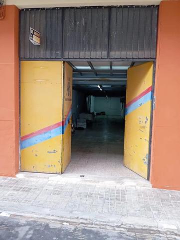 VENTA DE LOCAL EN ZONA NORTE-Calle Planes de la Baronía photo 0