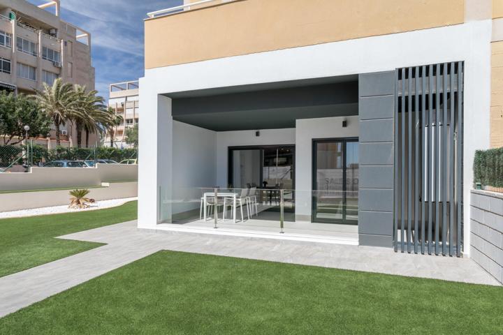 A ESTRENAR!! APARTAMENTO DE 2 DORMITORIOS Y 2 BAÑOS EN PLANTA BAJA EN ESQUINA CON 68M2 DE PARCELA photo 0