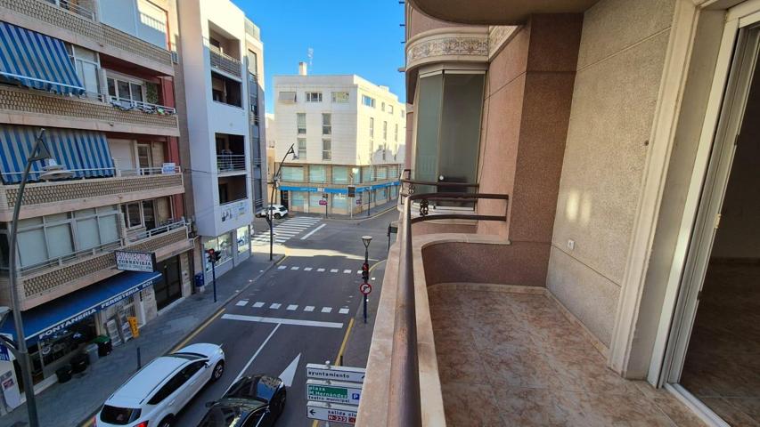 OPORTUNIDAD!! APARTAMENTO DE 3 DORMITORIOS A POCOS METROS DEL PASEO MARITIMO photo 0