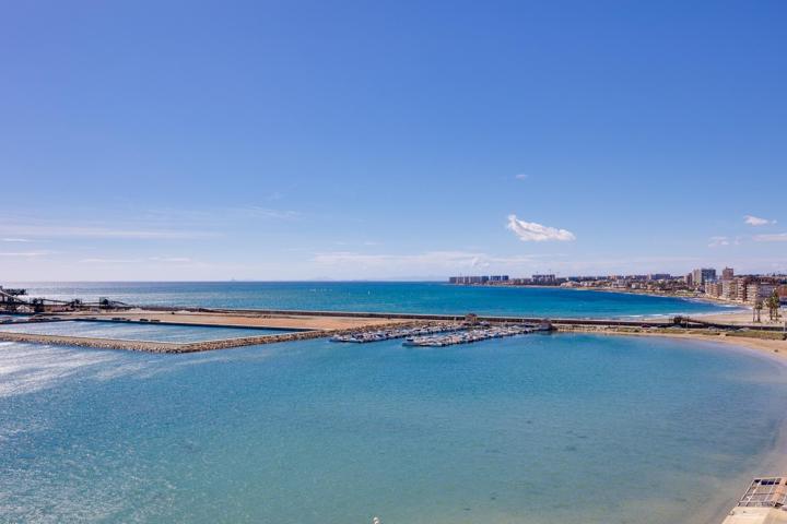 APARTAMENTO DE 3 DORMITORIOS EN PRIMERA LINEA DE MAR CON IMPRESIONANTES VISTAS!! photo 0