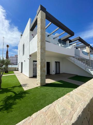 Unifamiliar Pareada En venta en Aguas Nuevas, Torrevieja photo 0