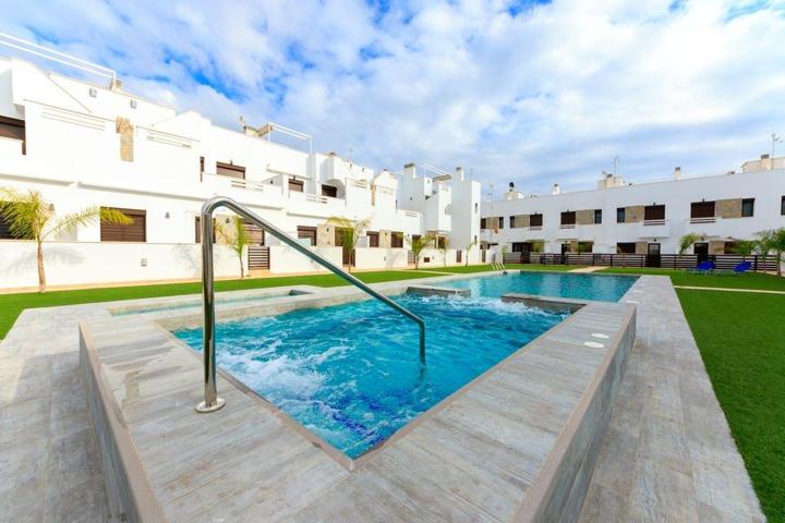Unifamiliar Pareada En venta en Zona Pueblo, Pilar De La Horadada photo 0