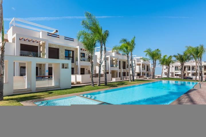 Unifamiliar Pareada En venta en Los Balcones, Torrevieja photo 0