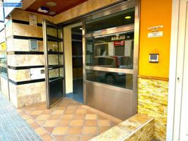 Venta de local comercial céntrico en Los Belones photo 0