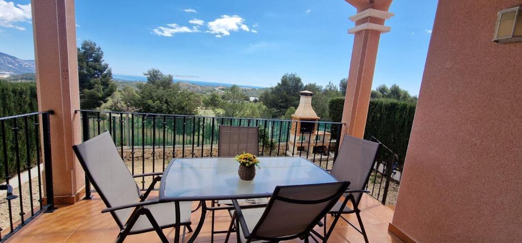 Casa - Chalet en venta en Polop de 82 m2 photo 0