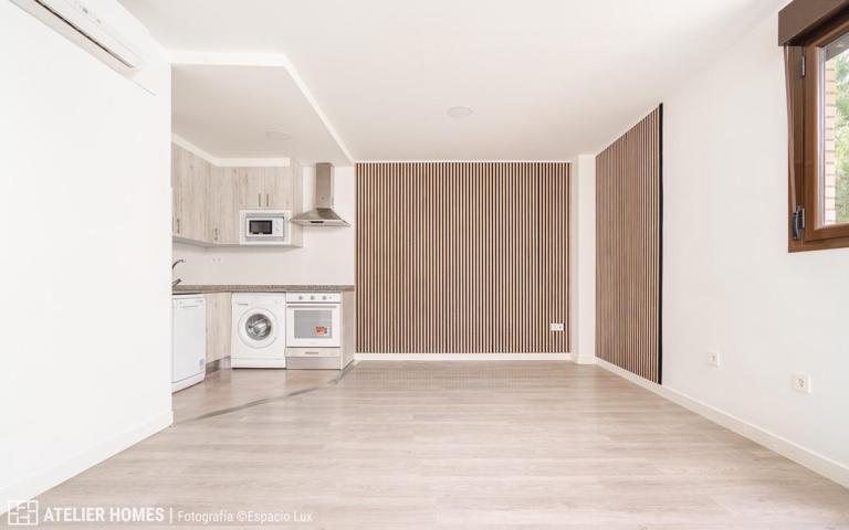 Piso con solárium privado de 40 m², garaje y trastero en Juslibol photo 0