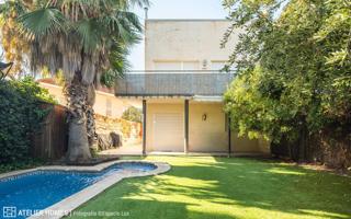 Pareado con piscina privada y jardín en Montecanal photo 0