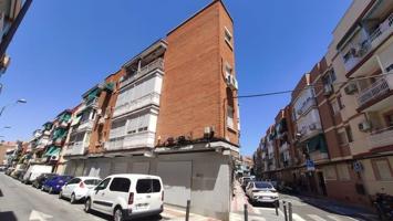Oficina en alquiler y venta en Calle Cl. Valdemoro, 28901, Getafe (Madrid) photo 0
