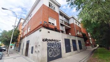 SE VENDE LOCAL EN CL CALAHORRA Nº 2 00000 - Madrid - Madrid photo 0