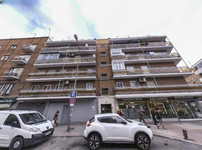 SE VENDE PISO EN CL PELICANO Nº 35 I - Madrid photo 0