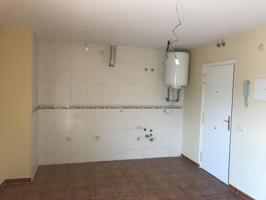 SE VENDE Edificio EN TR ANGOSTA Nº 2 - San Martín de Valdeiglesias - Madrid photo 0