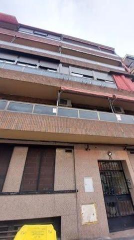 SE VENDE PISO EN CL CERRO DE LA ALCAZABA photo 0