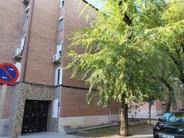 SE VENDE PISO EN CL SANTA CRUZ DE MUDELA - Madrid photo 0