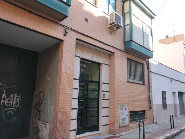 SE VENDE PISO EN Madrid CL CABO NICOLAS MUR Nº 30 - Madrid photo 0