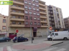 Local En venta en Barrio Santa Catalina, Aranda De Duero photo 0