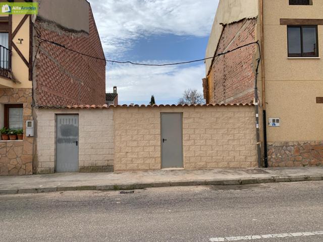 TERRENO URBANO EN PEÑARANDA DE DUERO photo 0