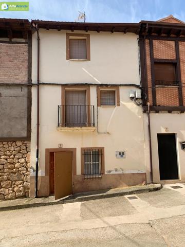 CASA EN VENTA EN PEÑARANDA DE DUERO photo 0