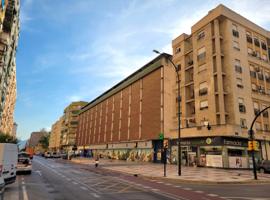 Garaje en Venta en HUELIN Málaga, Málaga photo 0