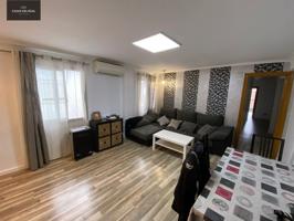 Estupendo piso reformado, 3 habitaciones, zona Malilla, junto Peris y Valero. photo 0