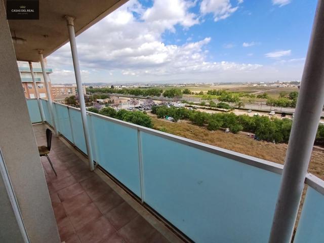 EXCELENTE PISO DÚPLEX EN VENTA EN TORREFIEL. photo 0