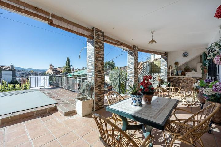 CASA CON PISCINA EN EL BARRIO DE MONACHIL photo 0