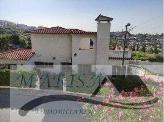 Unifamiliar En venta en Pedregalejo- Miraflores Del Palo, Málaga photo 0