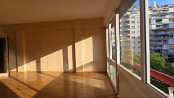 Piso con gran potencial en ubicación prime. photo 0