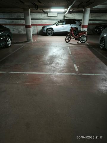 ¡Oportunidad! Plaza doble de parking, aparca sin problemas photo 0