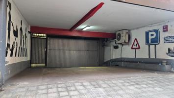 Plaza de parking photo 0