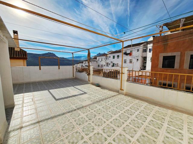 ¡ESTUPENDA CASA CON AMPLIA TERRAZA EN LA ALCANTARILLA! photo 0