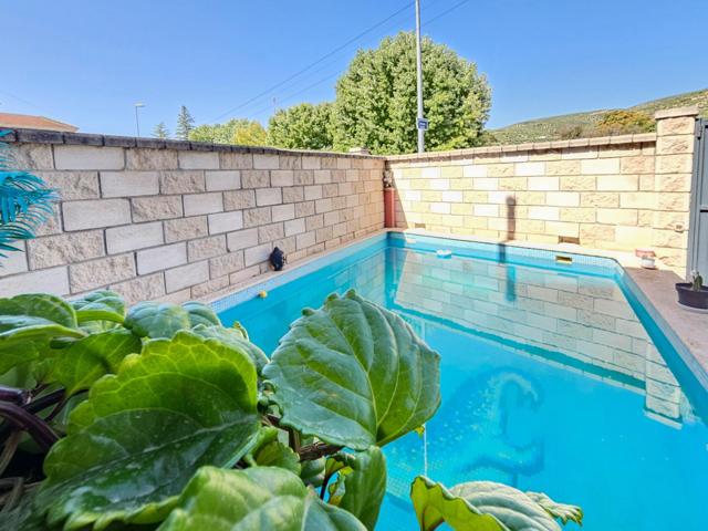 ¡ESTUPENDO ADOSADO EN LOS VILLARES CON PISCINA PROPIA Y GARAJE! photo 0