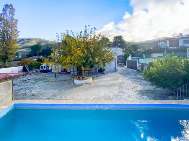 ¡CASA EN PUENTE LA SIERRA CON PISCINA, TERRAZA, AMPLIO TERRENO Y PLANTA SEMISÓTANO! photo 0