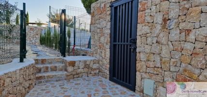 Unifamiliar En venta en Denia, Dénia photo 0