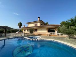 ¡Descubre esta impresionante finca rustica en Mula! photo 0