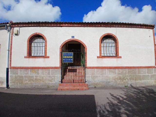 Casa en venta en Torrescárcela (Valladolid). Ref.2021 photo 0