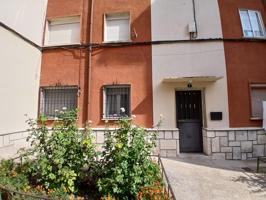 Piso en venta en Cuéllar. Plaza Huerta Herrera. Ref. 2054 photo 0