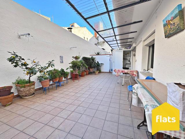 PISO en VENTA con GRAN TERRAZA, MUY LUMINOSO Y ASCENSOR photo 0