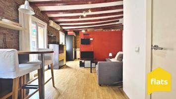 ¡Descubre esta oportunidad Única a 3 minutos de la Playa! photo 0