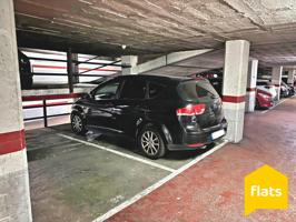 Parking con Buena Ubicación, Coche Mediano, Posibilidad de dos plazas juntas photo 0