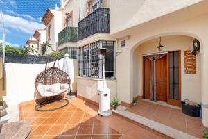 Unifamiliar Pareada En venta en Almayate, Vélez - Málaga photo 0