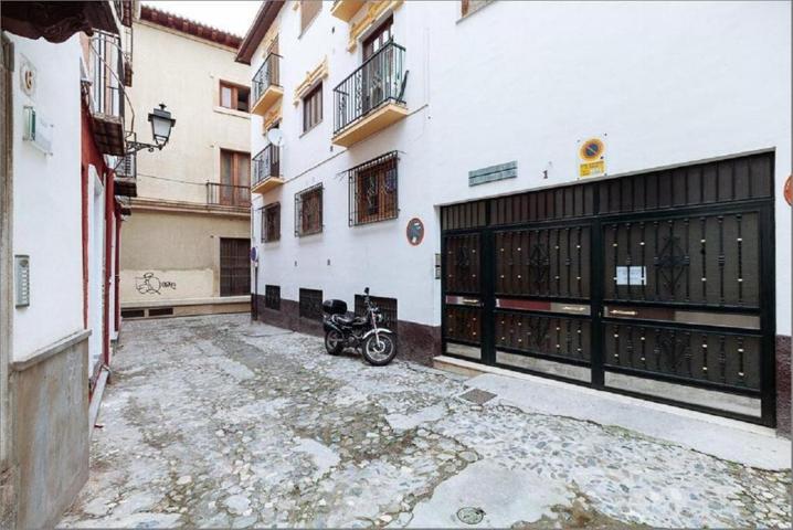 Apartamento turístico con licencia en vigor en el corazón de Granada – Placeta Ramírez (junto a Plaza Nueva) photo 0