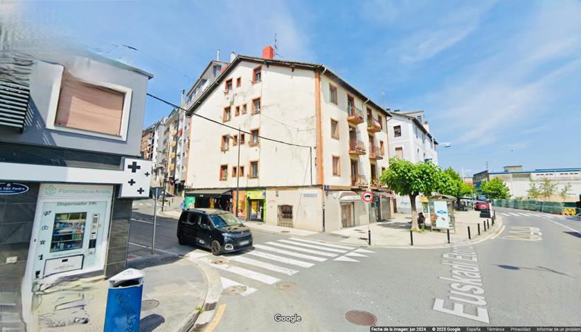 Local En venta en Pasaia photo 0