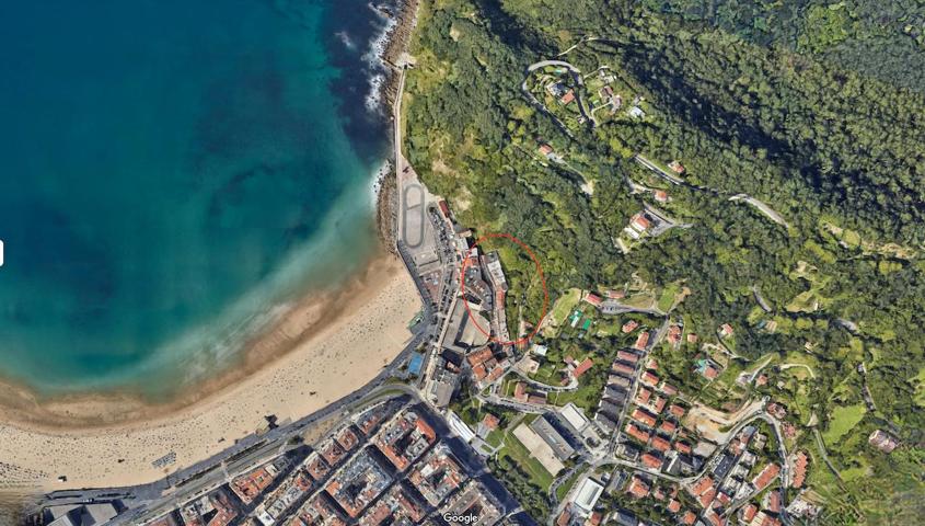 Local En venta en Donostia-San Sebastián photo 0