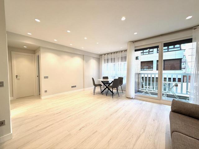 Piso En alquiler en Donostia-San Sebastián photo 0