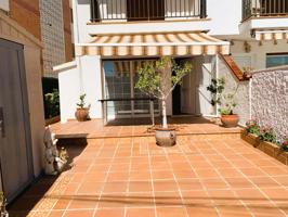 Casa En venta en Cubelles photo 0