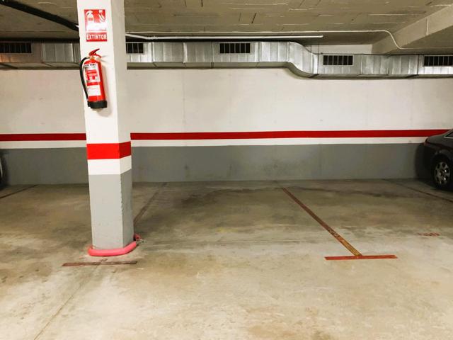 Parking En venta en Vilanova i la Geltrú photo 0