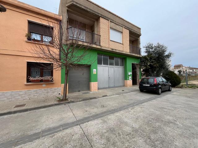 Casa En venta en Monzón photo 0